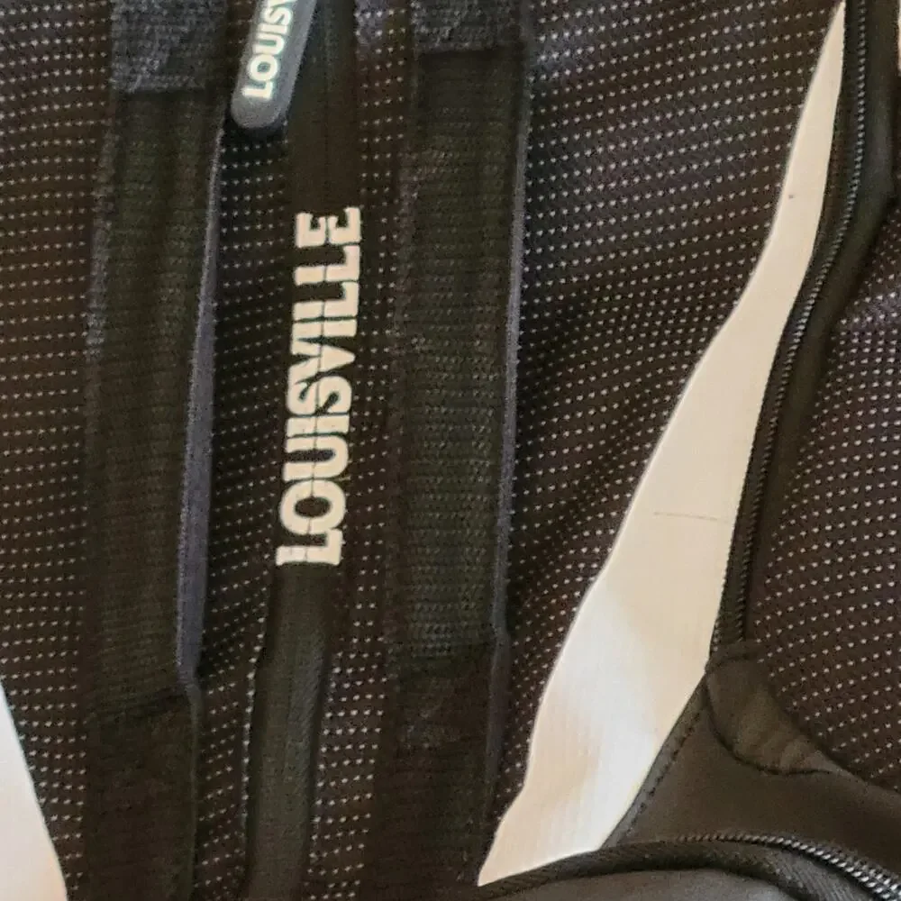 Louisville Slugger WTL9702 Black White Select Stick Pack Bat Pack Backpack